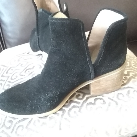 Hinge black suede ankle boot tan wood heel size 9 - Picture 4 of 7